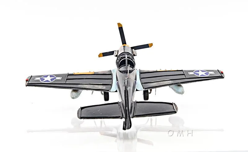 1943 Grey Mustang P51 1:40