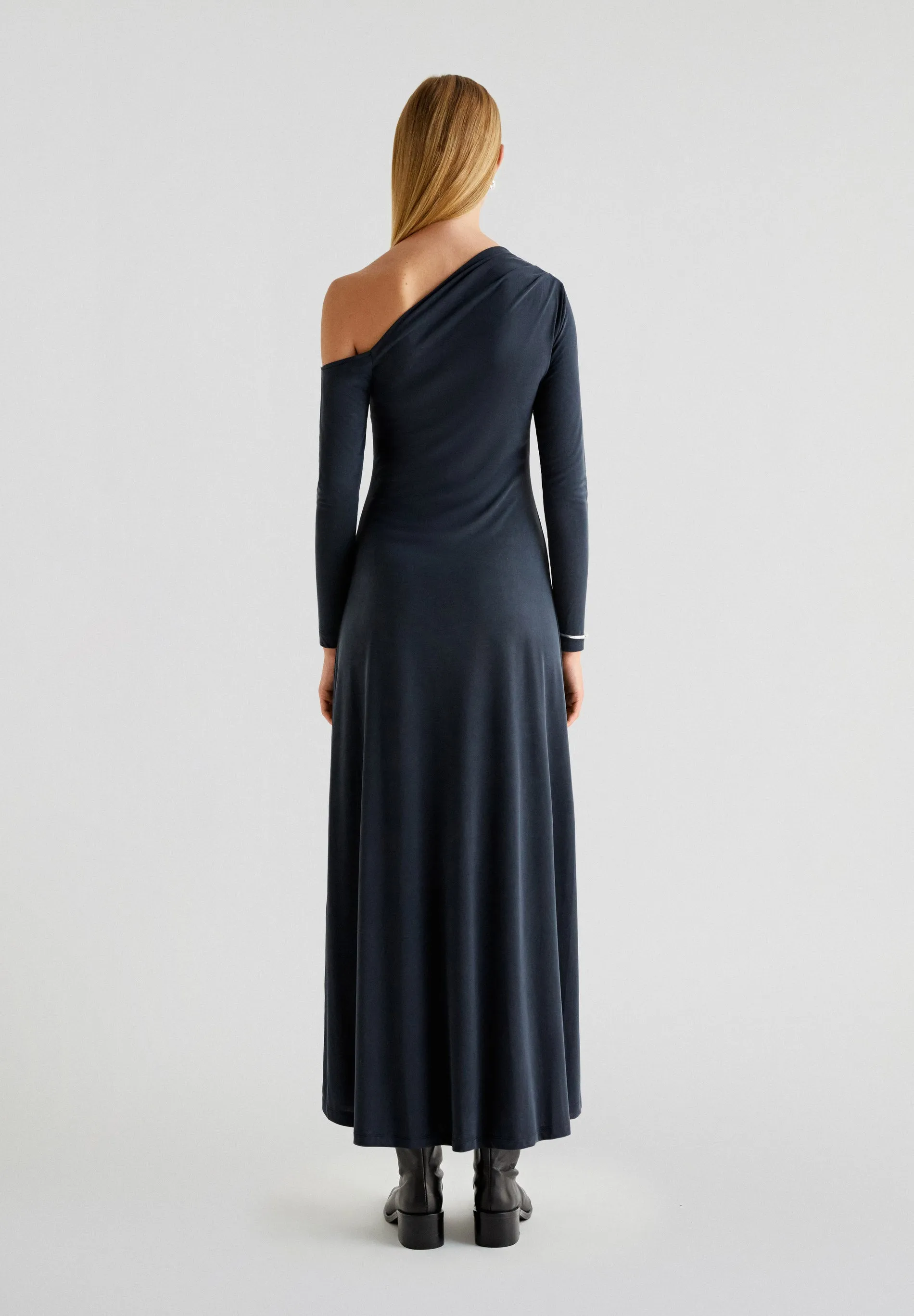 ASYMMETRIC NECKLINE DRESS