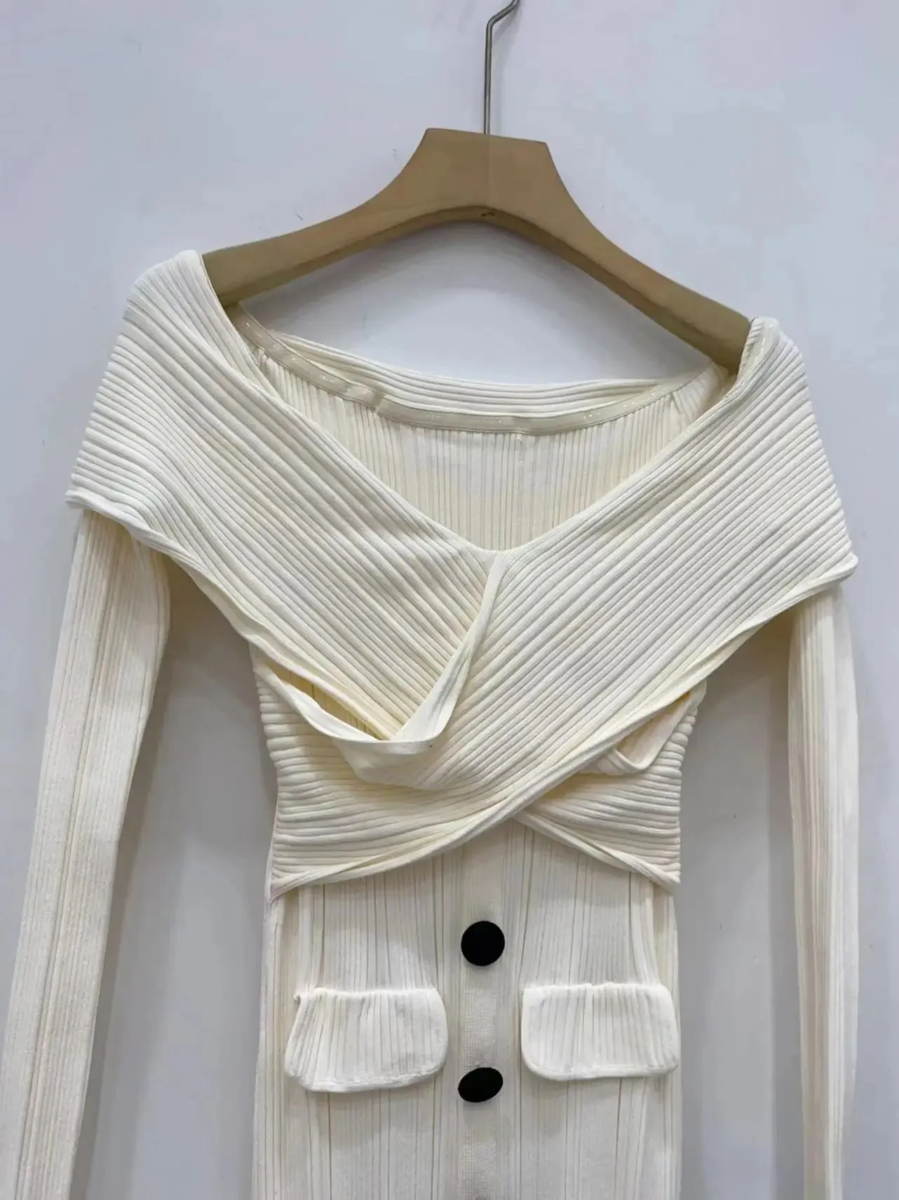 Classy Fit Off - Shoulder Slim-fit Knitted Long Dress