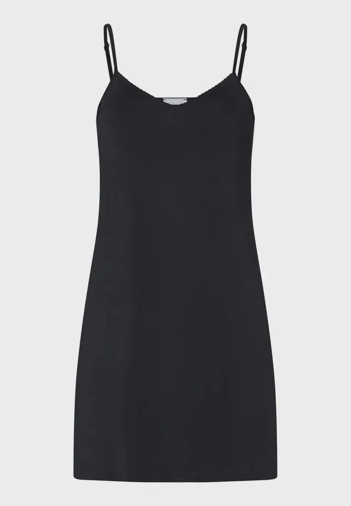 Deluxe Satin Slip - Black