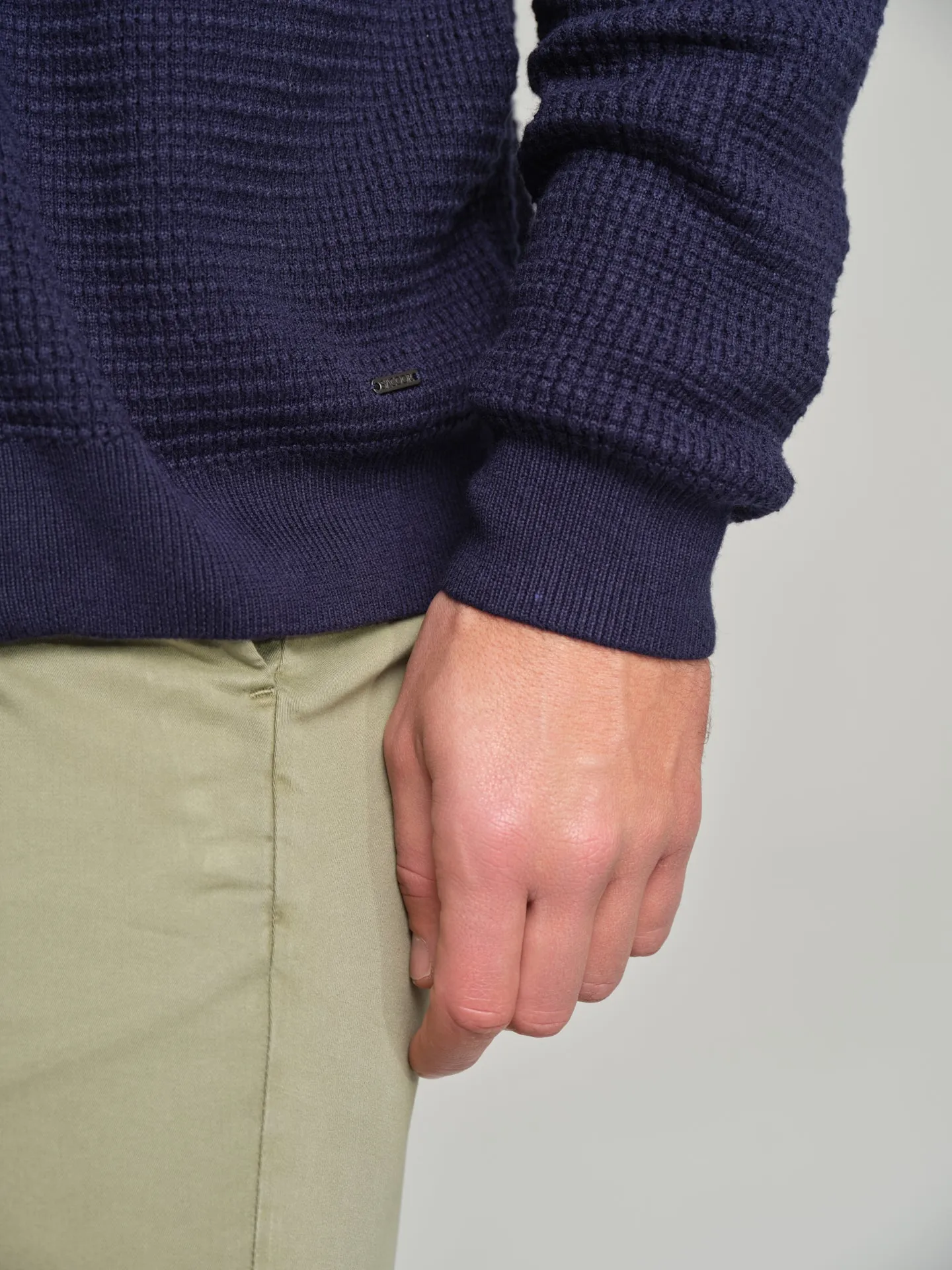 Knitted bomber with waffle knitting