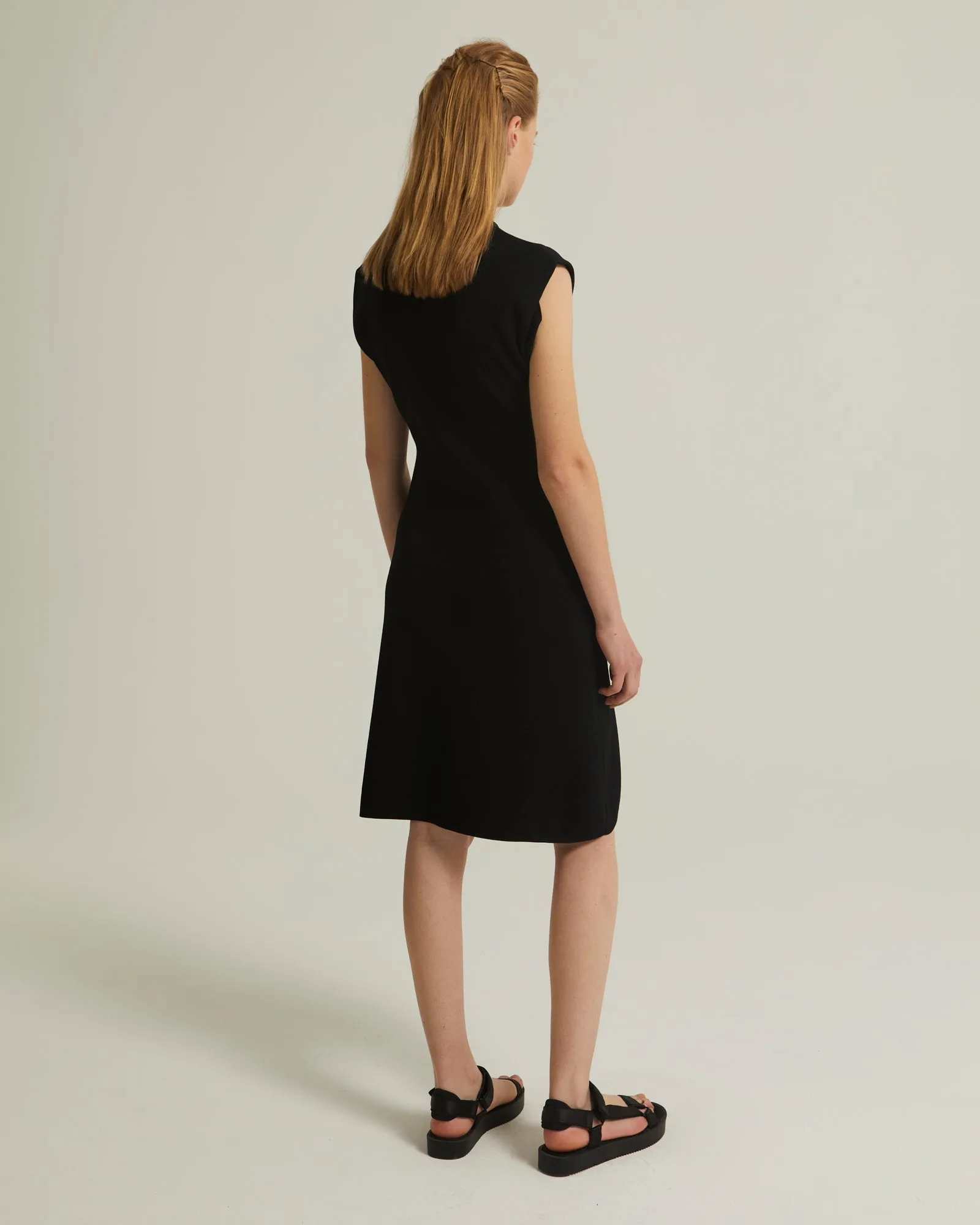 Sleeveless stretch knit mini dress - black