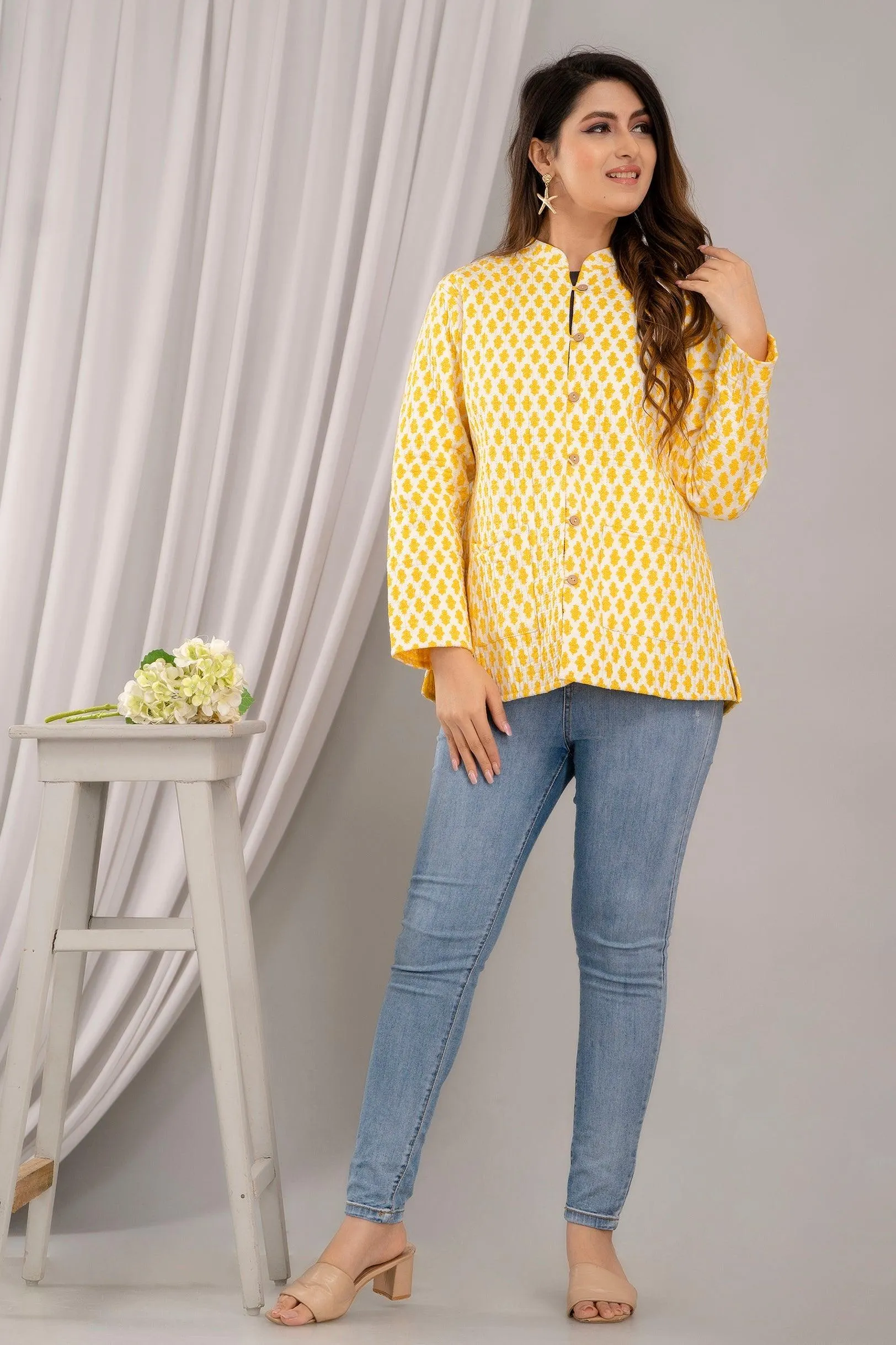 Women Printed Lightweight Cotton Quilted Yellow Jacket - SHKL1023
