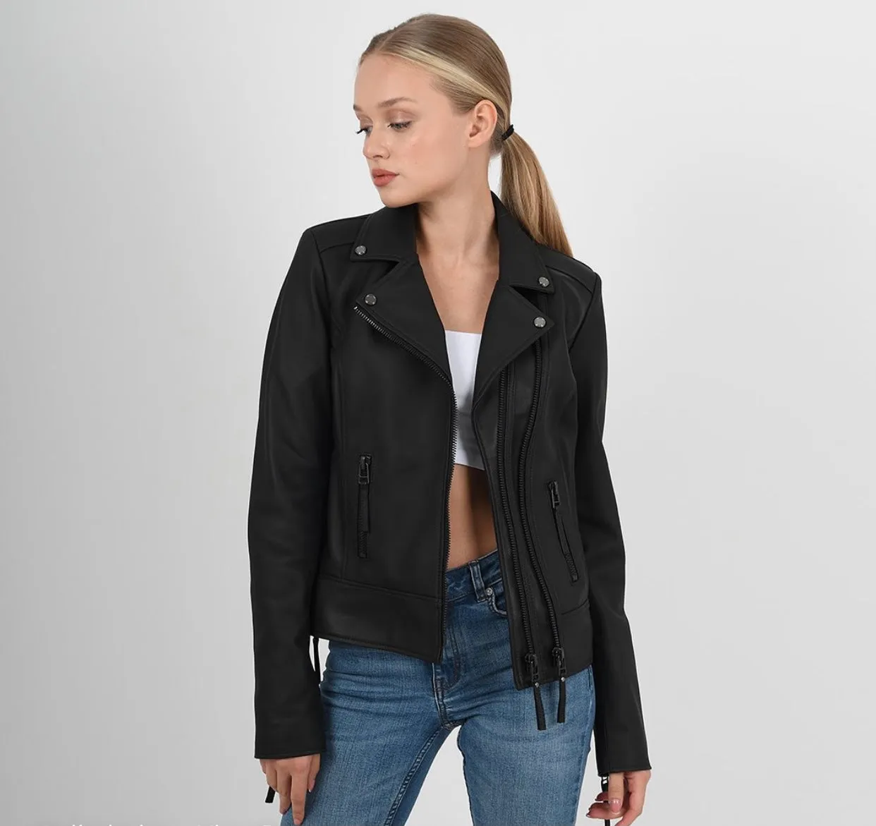 WOMEN’S BLACK CLASSIC BIKER LEATHER JACKET